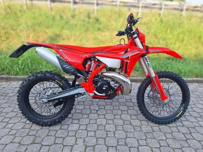 Betamotor RR X-PRO 300 2T Enduro (2026) nuova