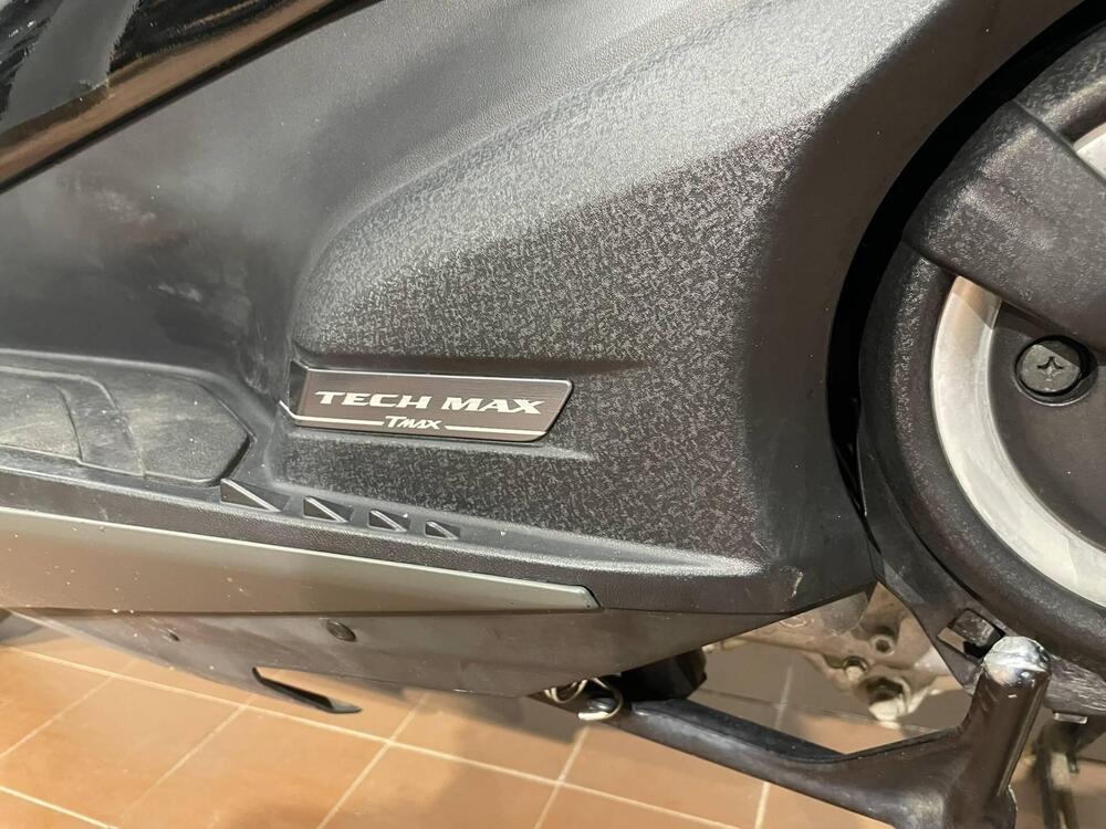 Yamaha T-Max 560 Tech Max (2021) (6)