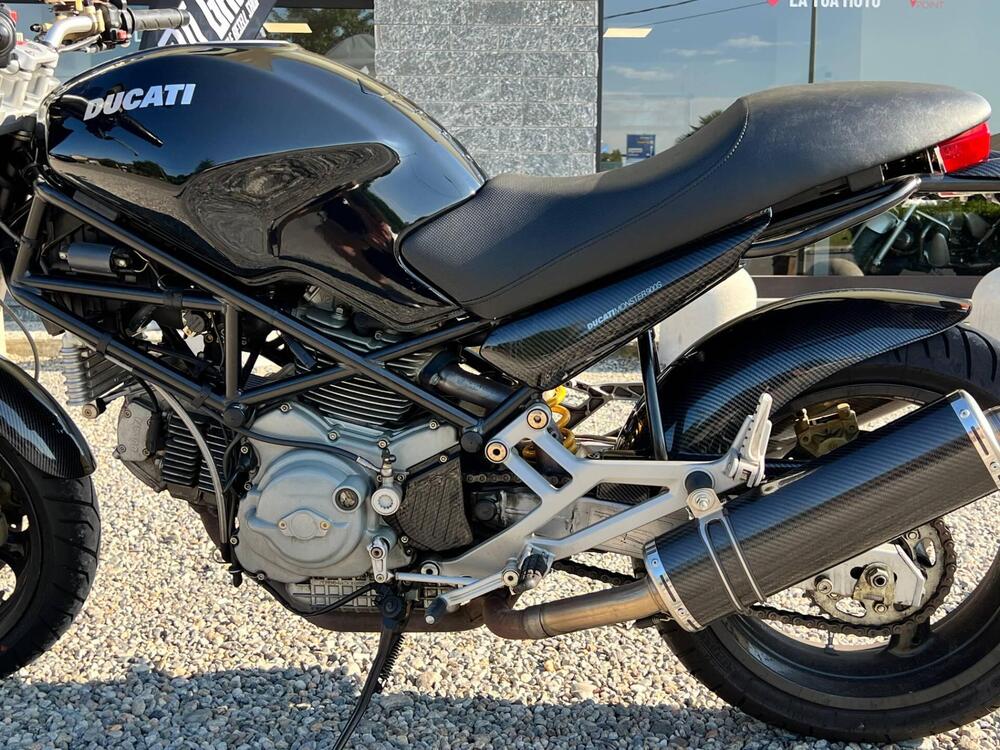 Ducati Monster 900 I.E. (1999 - 02) (6)
