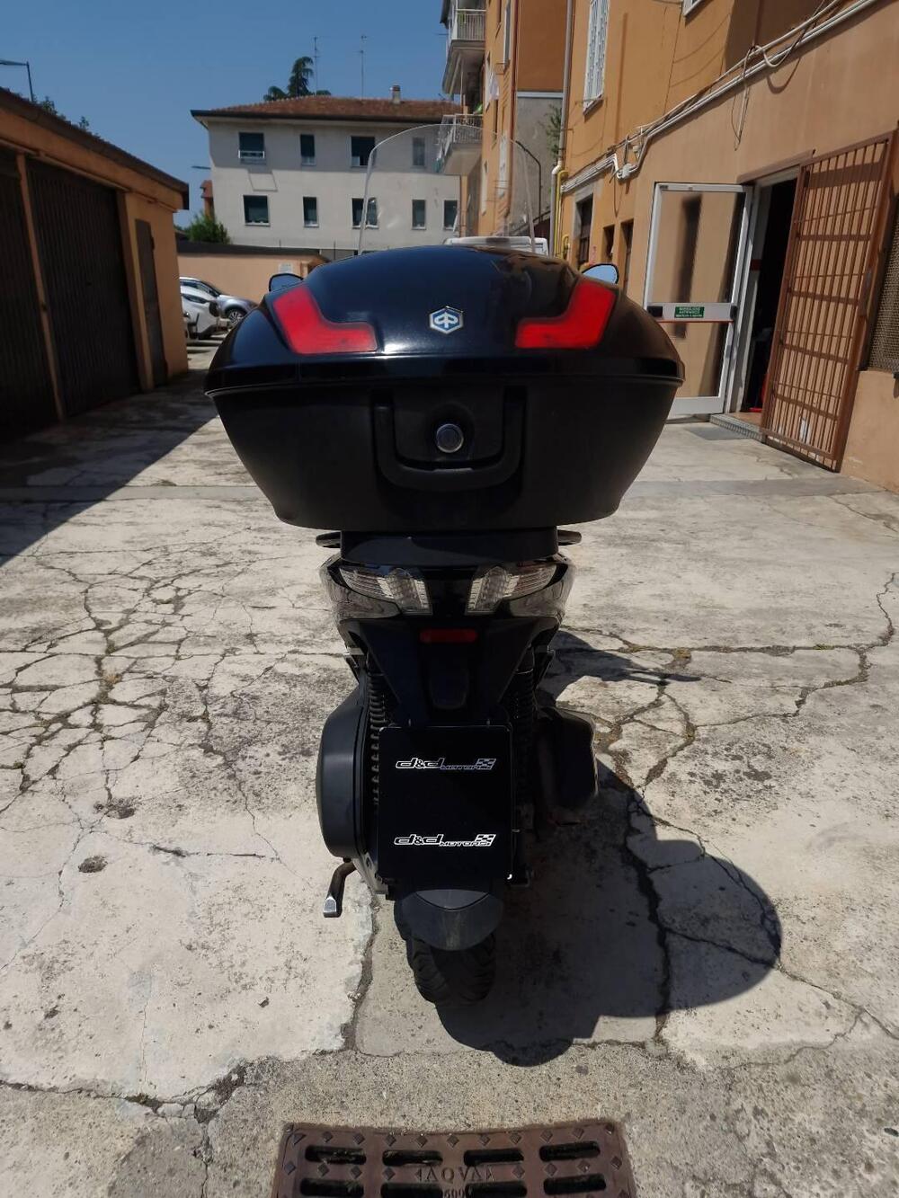 Piaggio Mp3 300 ie Yourban LT (2011 - 16) (7)