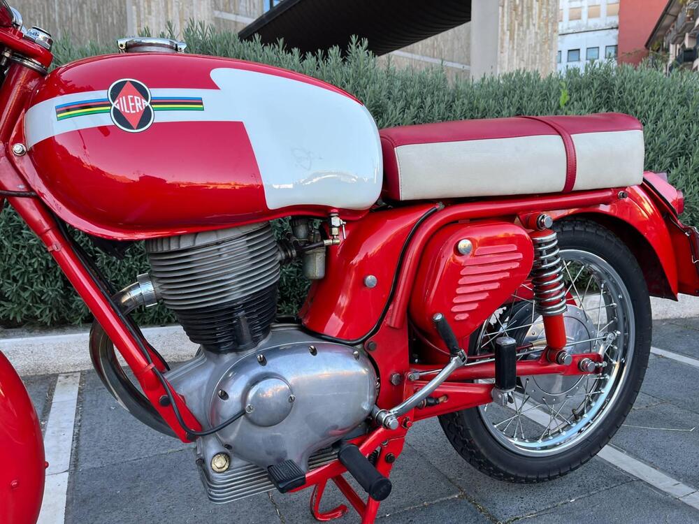 Gilera GIUBILEO 175 EXTRA ROSSO (20)