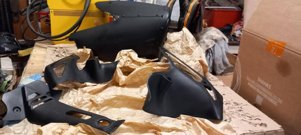 Carena rsv 1000 Aprilia (4)