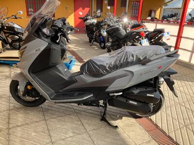 Sym Joymax 300 Z (2025) nuova