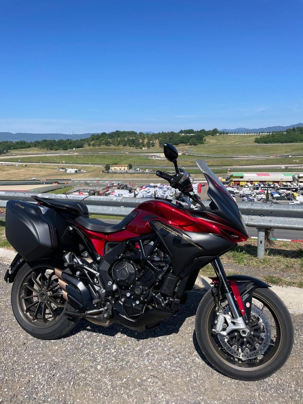 MV Agusta Turismo Veloce 800 Lusso (2020)