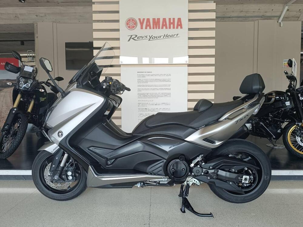Yamaha T-Max 530 ABS (2015 - 17) (5)