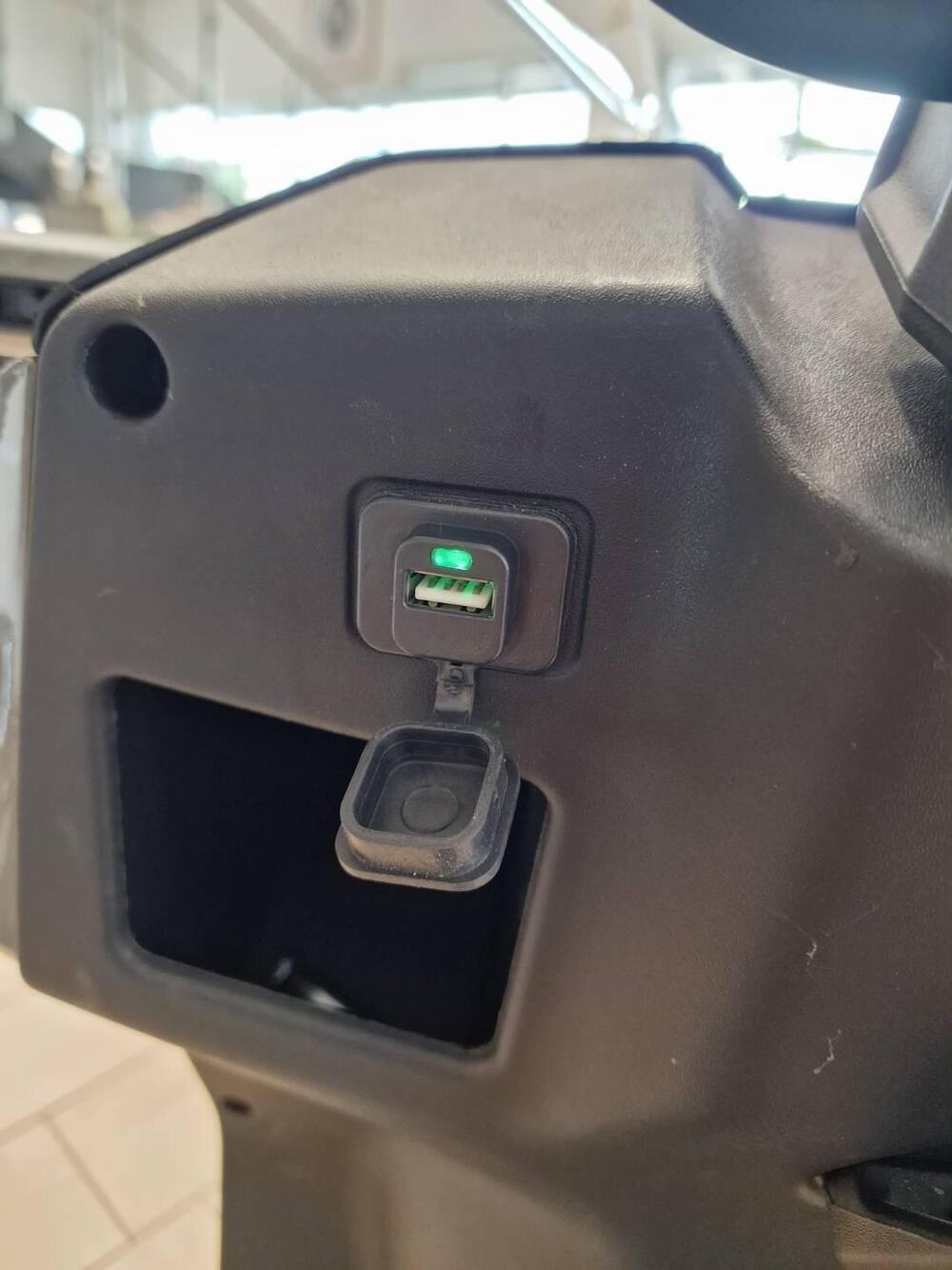 Super Soco CPx (2020 - 24) (8)