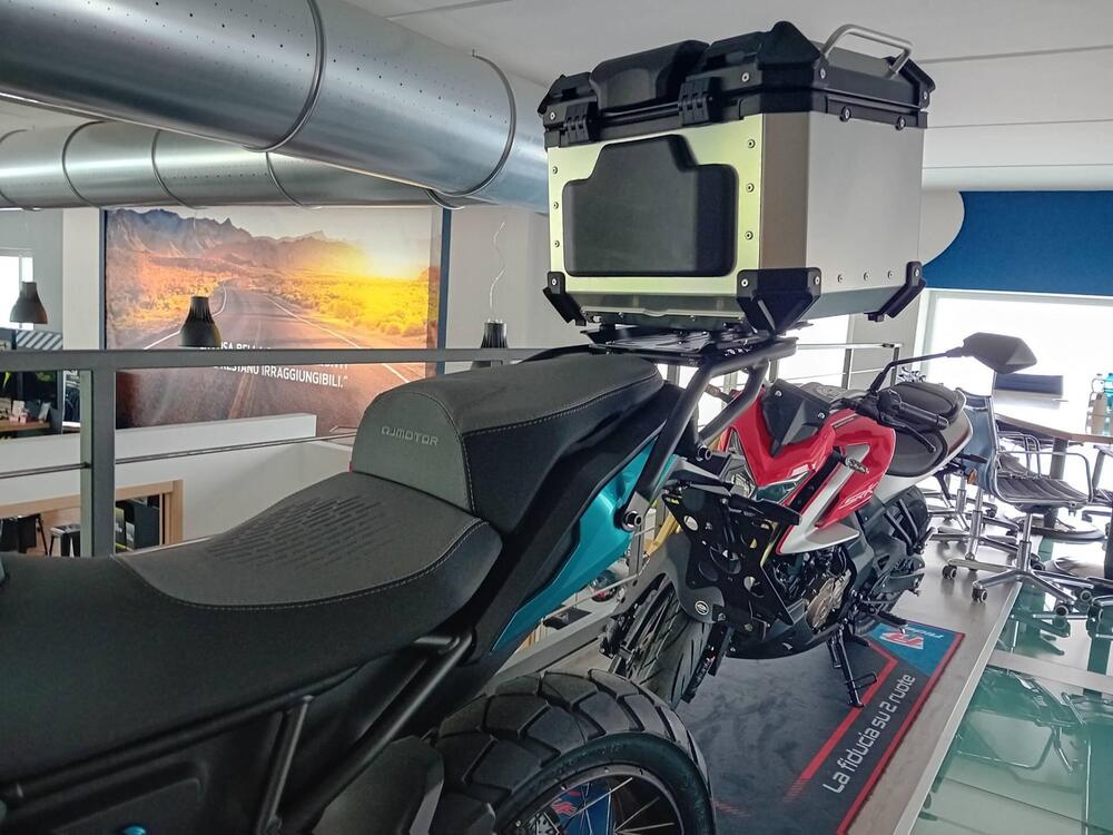 QJ Motor SRT 600 SX (2024 - 25) (2)