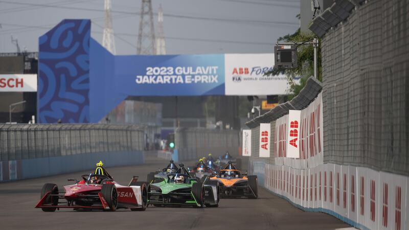 La Formula E torna in scena con l&#039;E-Prix di Giacarta 2025: ecco gli orari e dove vedere la gara