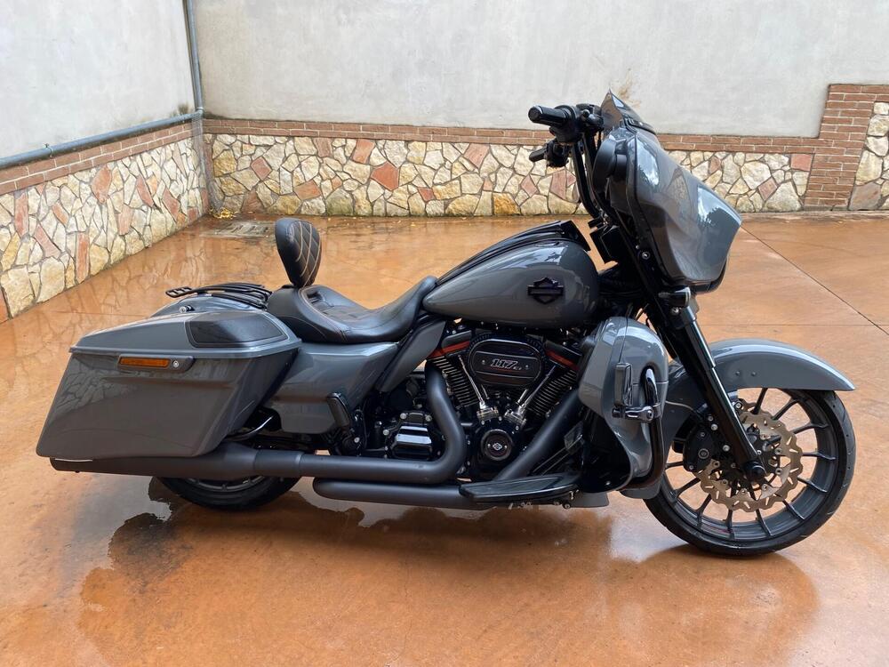 Harley-Davidson 117 Street Glide (2018 - 20) - FLHXSE (6)