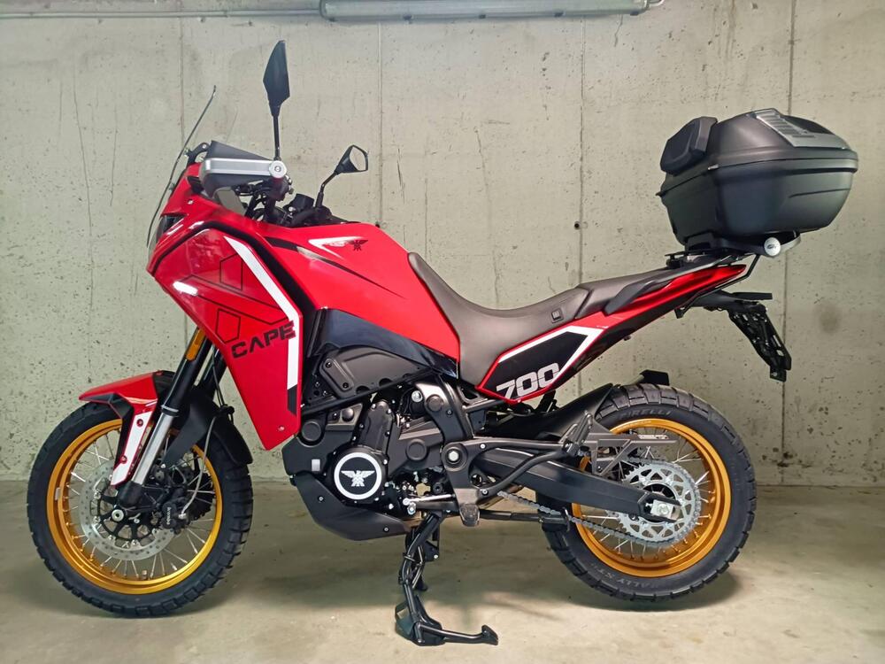 Moto Morini X-Cape 700 Gold Edition (2025) (15)