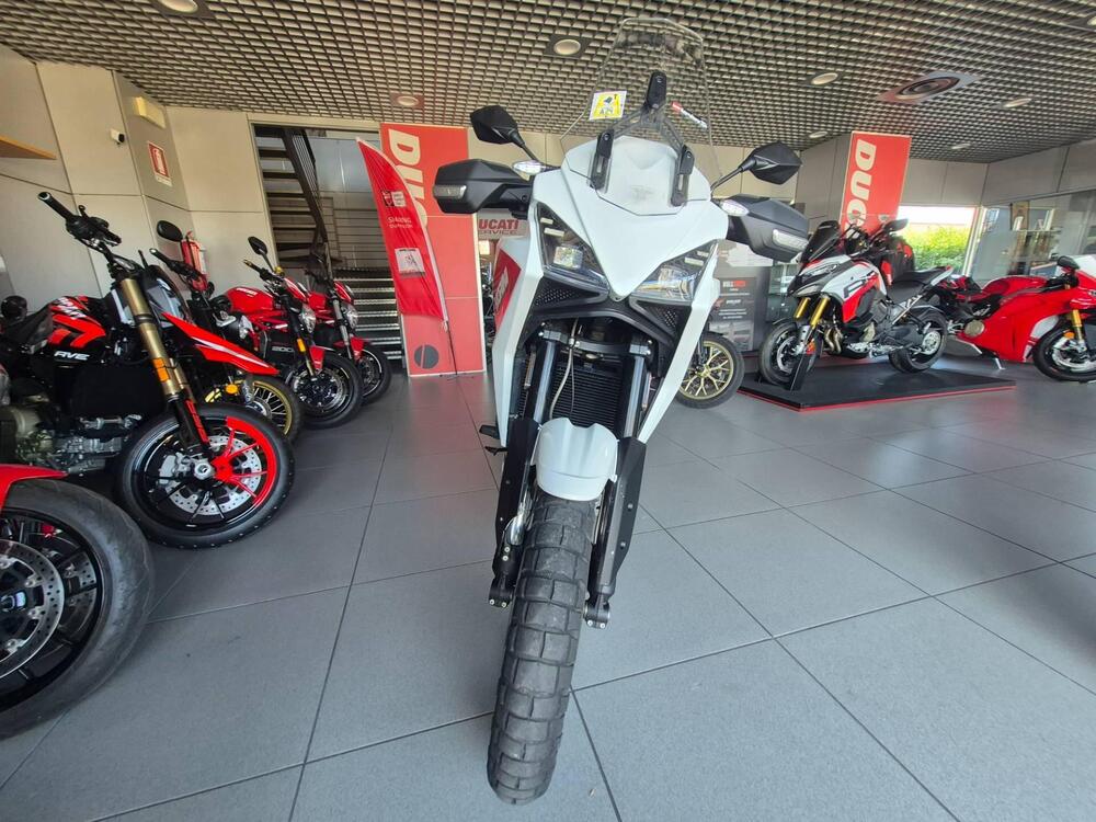 Moto Morini X-Cape 650 (2021 - 25) (3)