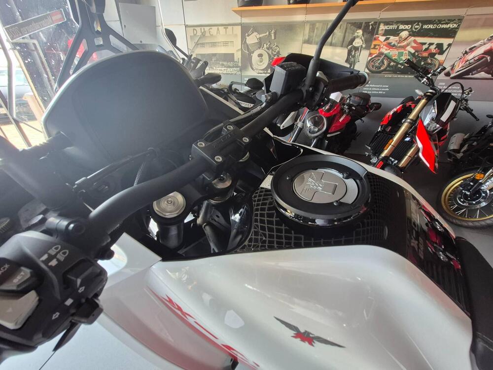 Moto Morini X-Cape 650 (2021 - 25) (7)