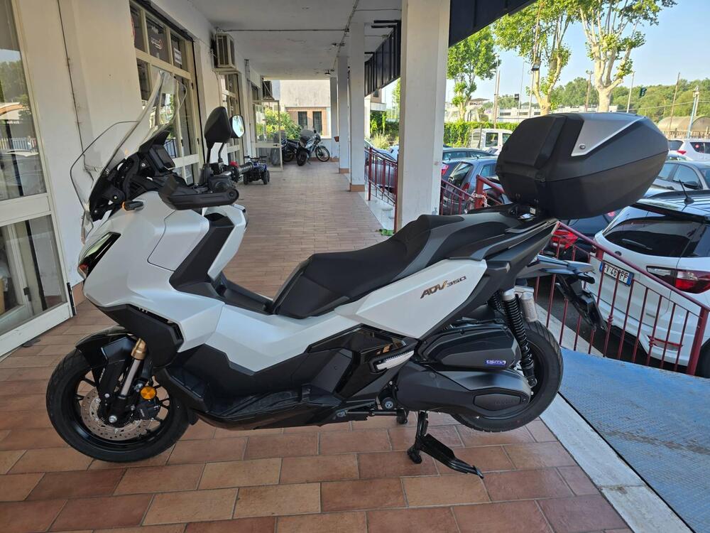 Honda ADV 350 (2022 - 24) (2)