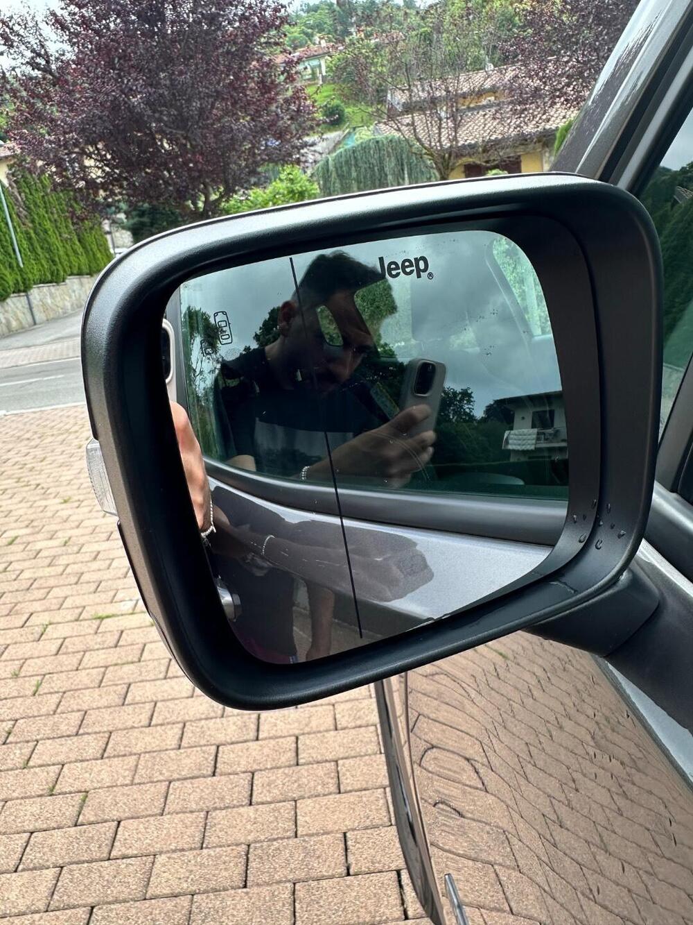 Jeep Renegade usata a Lecco (5)
