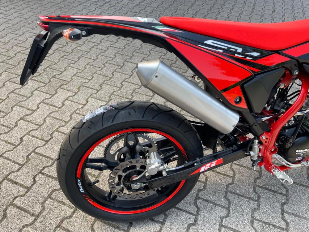 Betamotor RR 50 Motard Sport LS (2024 - 26) (5)