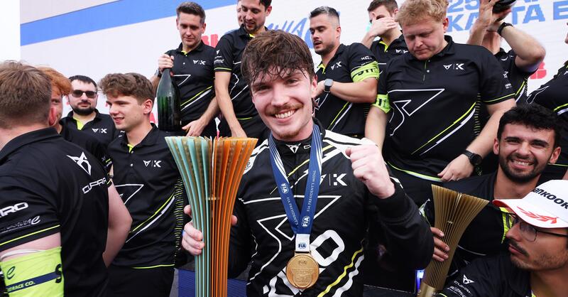 Formula E, E-Prix di Giacarta 2025: Dan Ticktum conquista la sua prima vittoria 