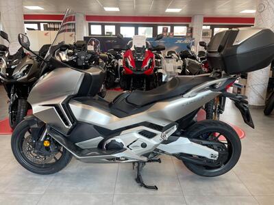 Honda Forza 750 DCT Urban (2021 - 24) usata