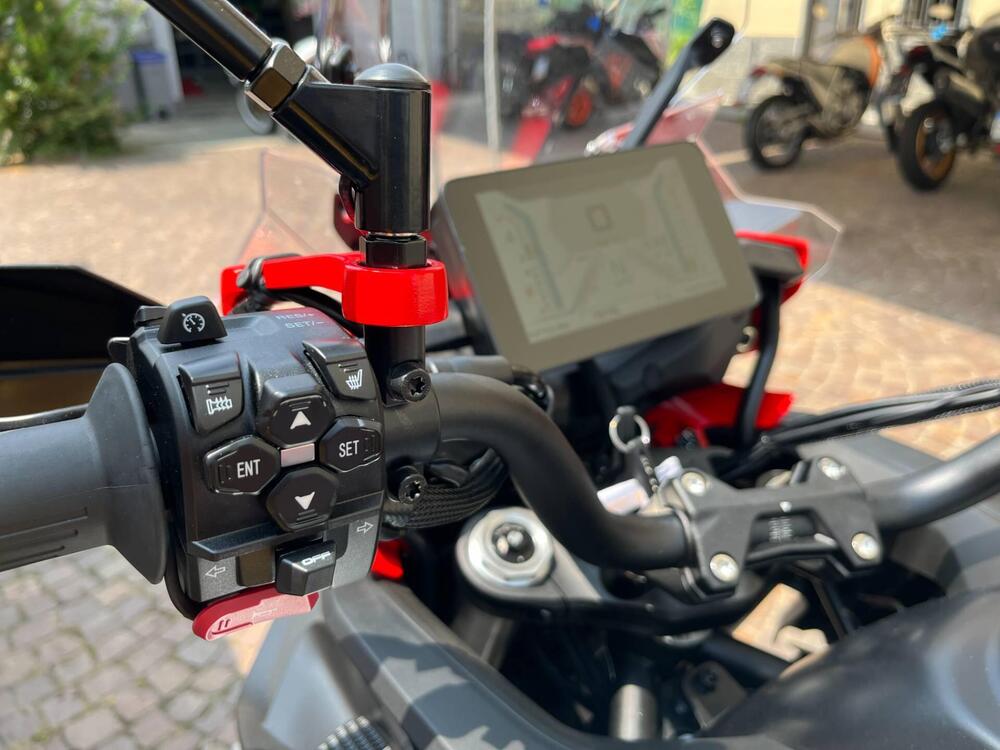 QJ Motor SRT 900 SX (2025 - 26) (4)