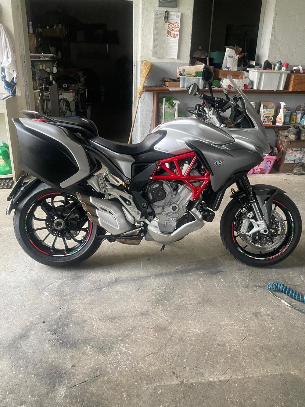 MV Agusta Turismo Veloce 800 (2014 - 16)
