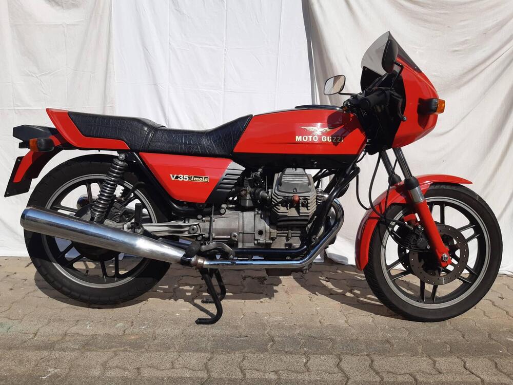 Moto Guzzi v35 imola (3)