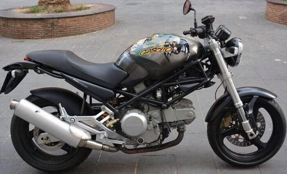 Ducati Monster 600 Dark (1998 - 01) (4)