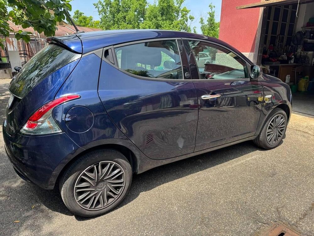 Lancia Ypsilon usata a Monza e Brianza (4)