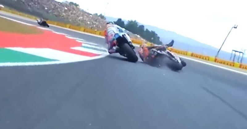 MotoGP 2025. GP d&#039;Italia al Mugello. Contatto Franco Morbidelli-Vinales, prima la rabbia, poi le scuse: &quot;Maverick delizioso&quot; [VIDEO]