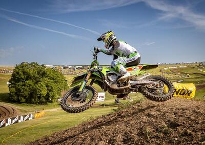 MXGP25 #12 Gran Bertagna. Vince Febvre, Coldenhoff allo scoperto, Laengenfelder in volo [VIDEO]