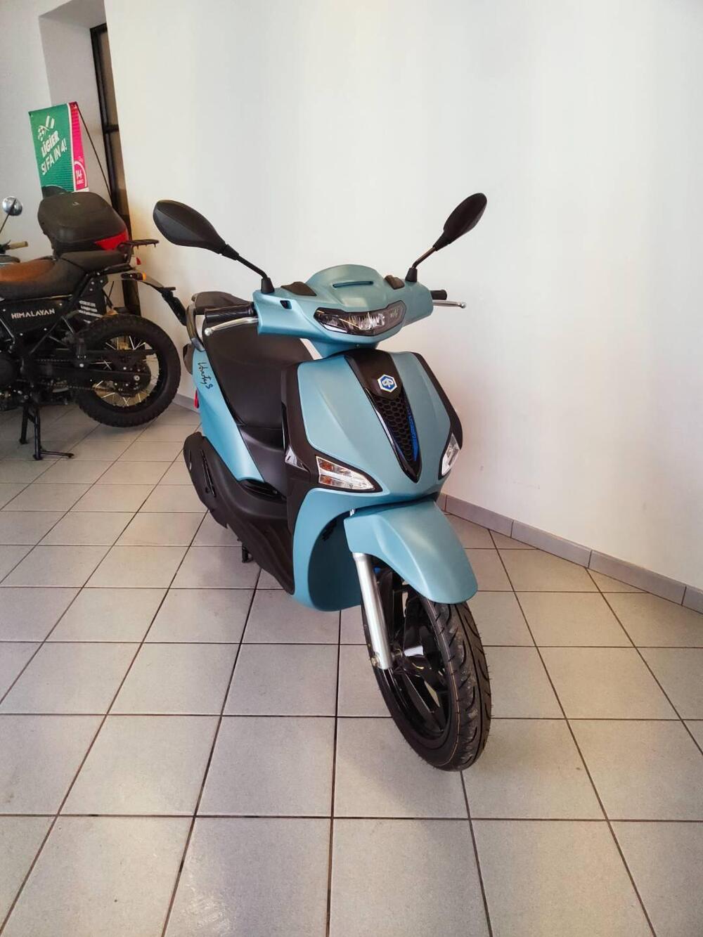 Piaggio Liberty 150 S (2025 - 26) (4)