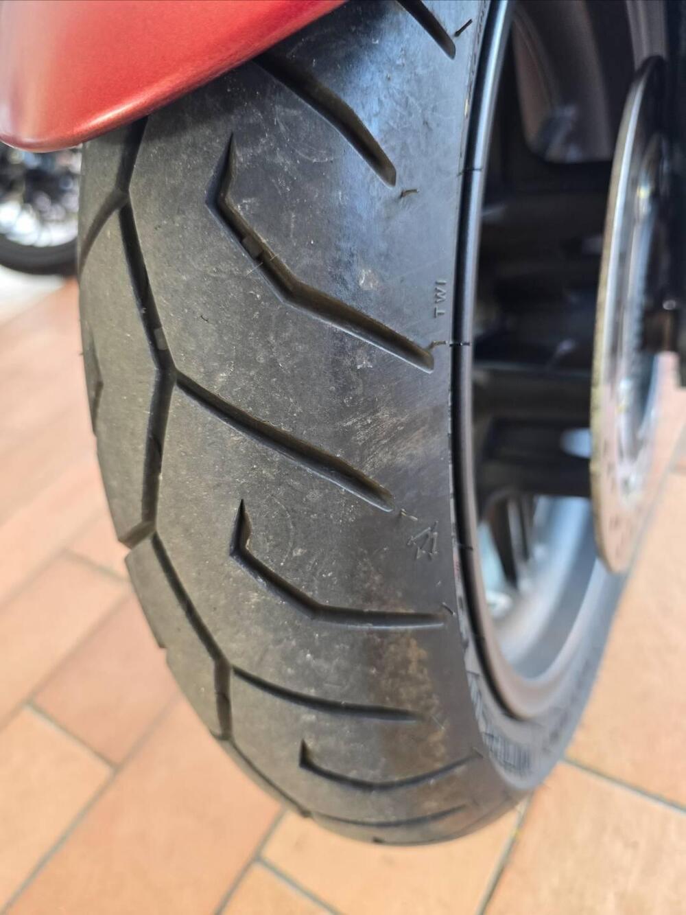 Honda Forza 350 (2022 - 24) (9)