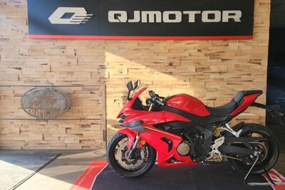 QJ Motor SRK 800 RR (2024) nuova