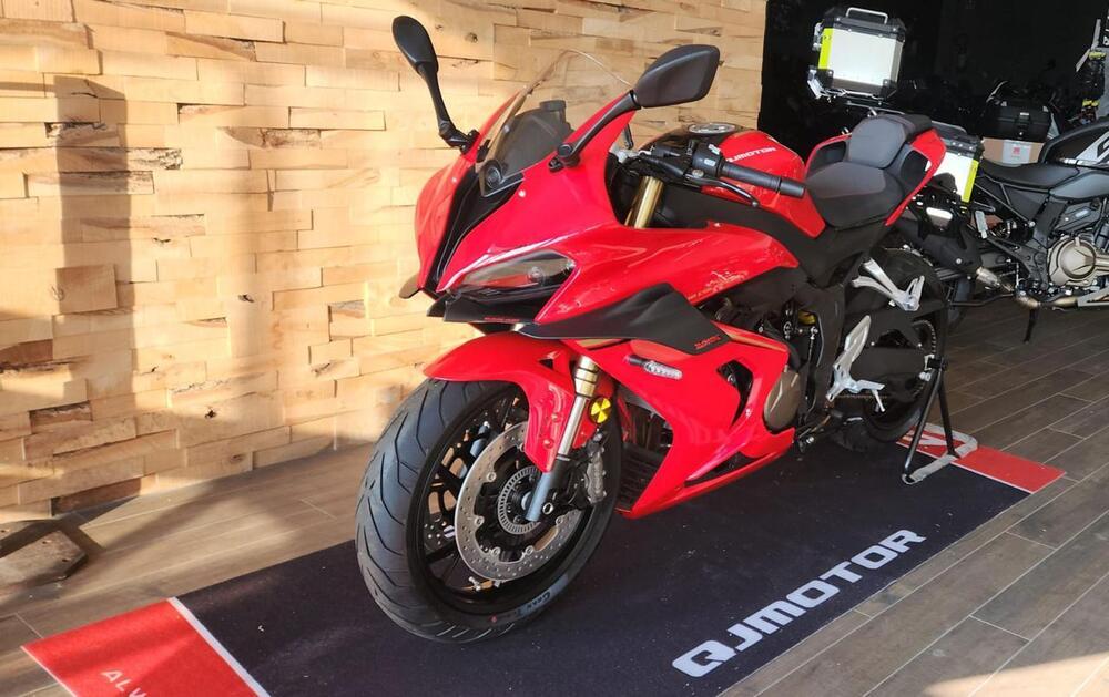 QJ Motor SRK 800 RR (2024) (2)