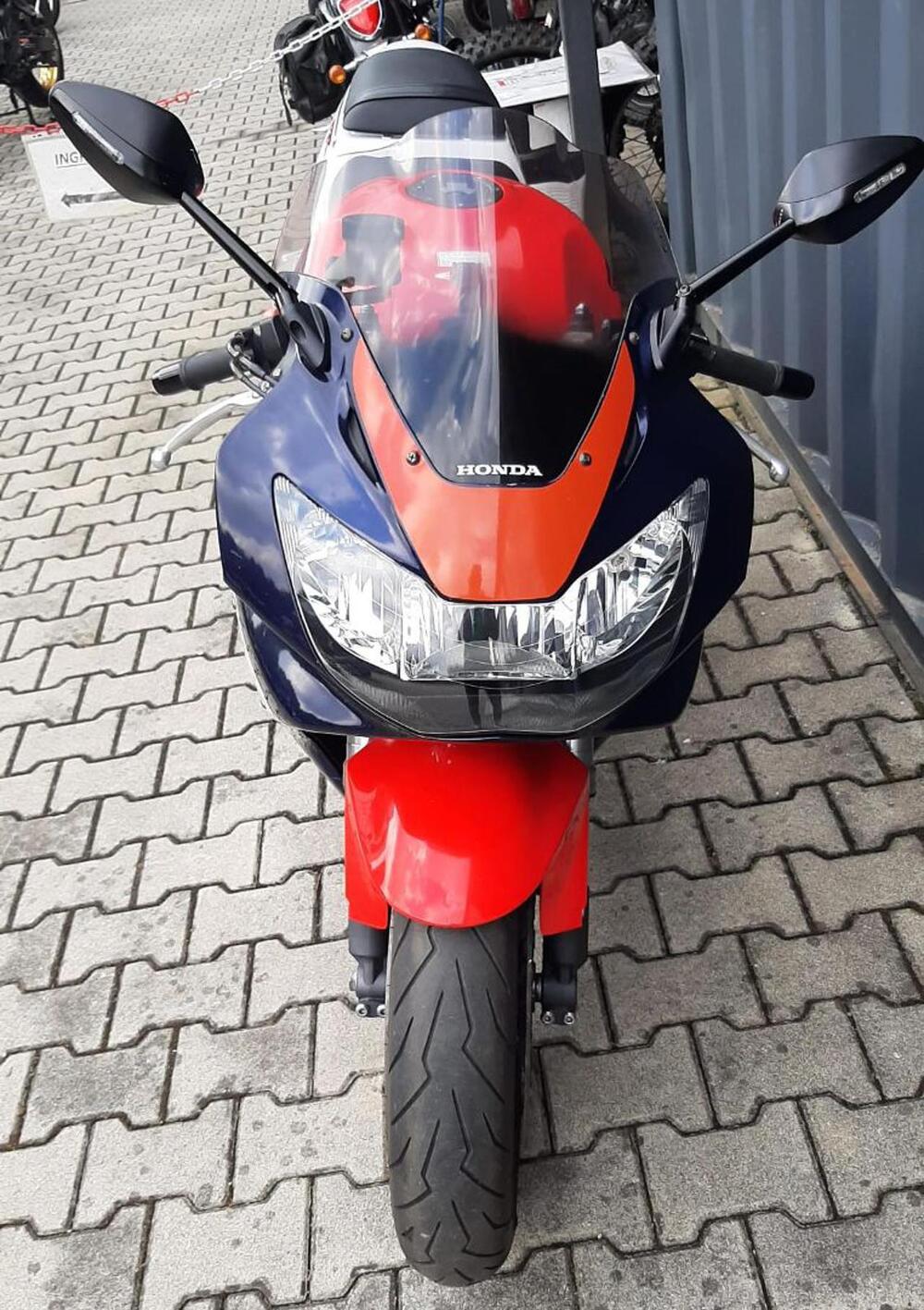 Honda CBR 900 RR Fireblade (2000 - 01) (7)