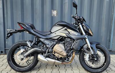 QJ Motor SRK 700 (2023 - 25) nuova