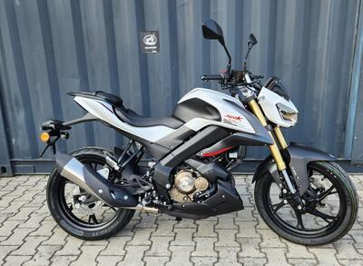 QJ Motor SRK 125 S (2023 - 24) nuova