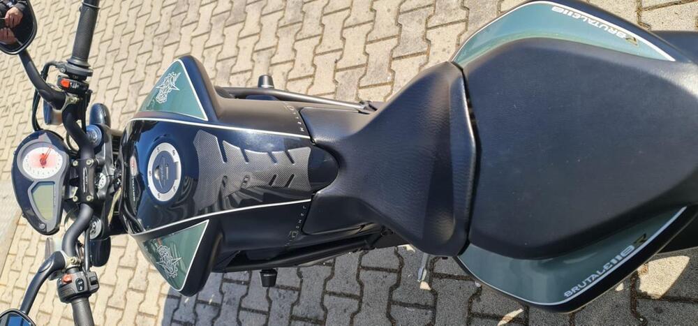 MV Agusta Brutale 910 R (2006 - 11) (5)