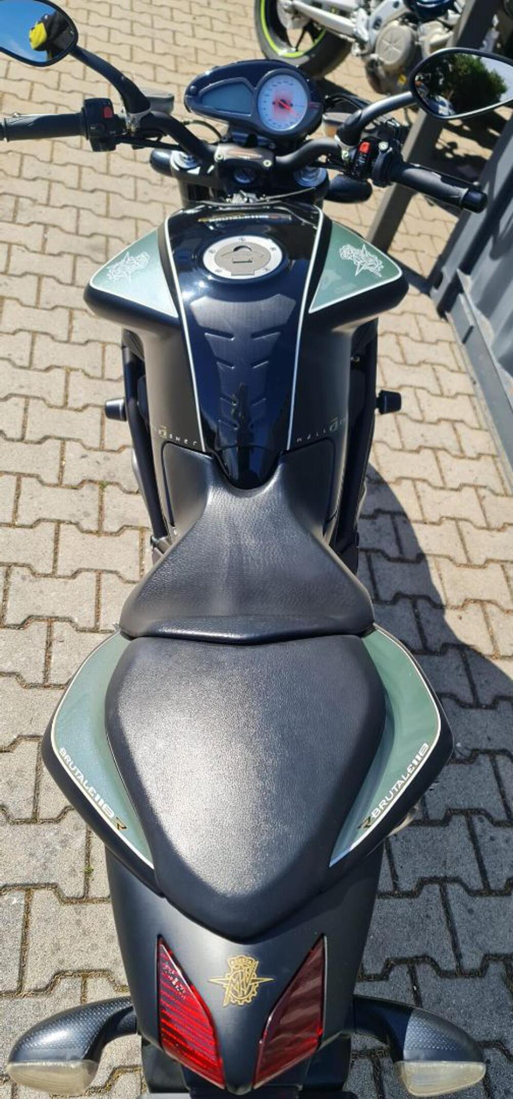 MV Agusta Brutale 910 R (2006 - 11) (6)