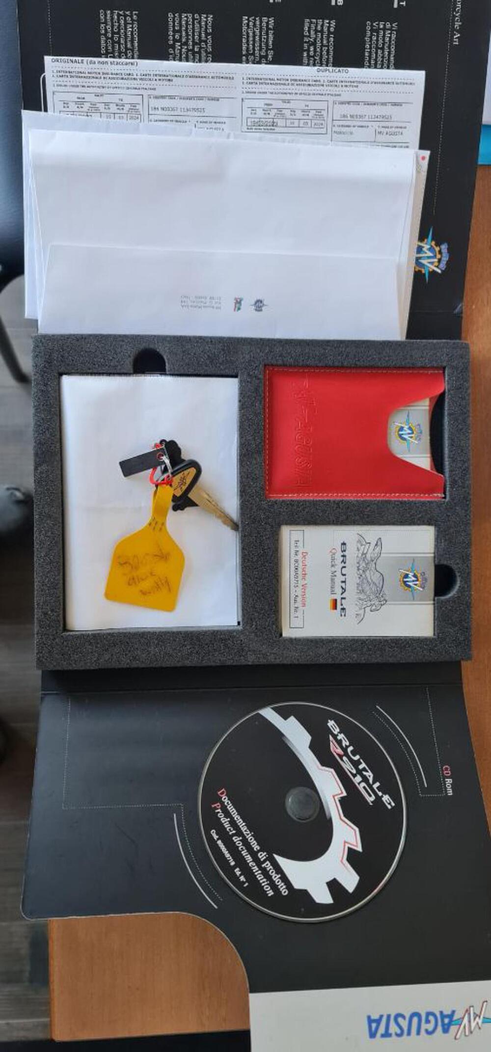 MV Agusta Brutale 910 R (2006 - 11) (18)