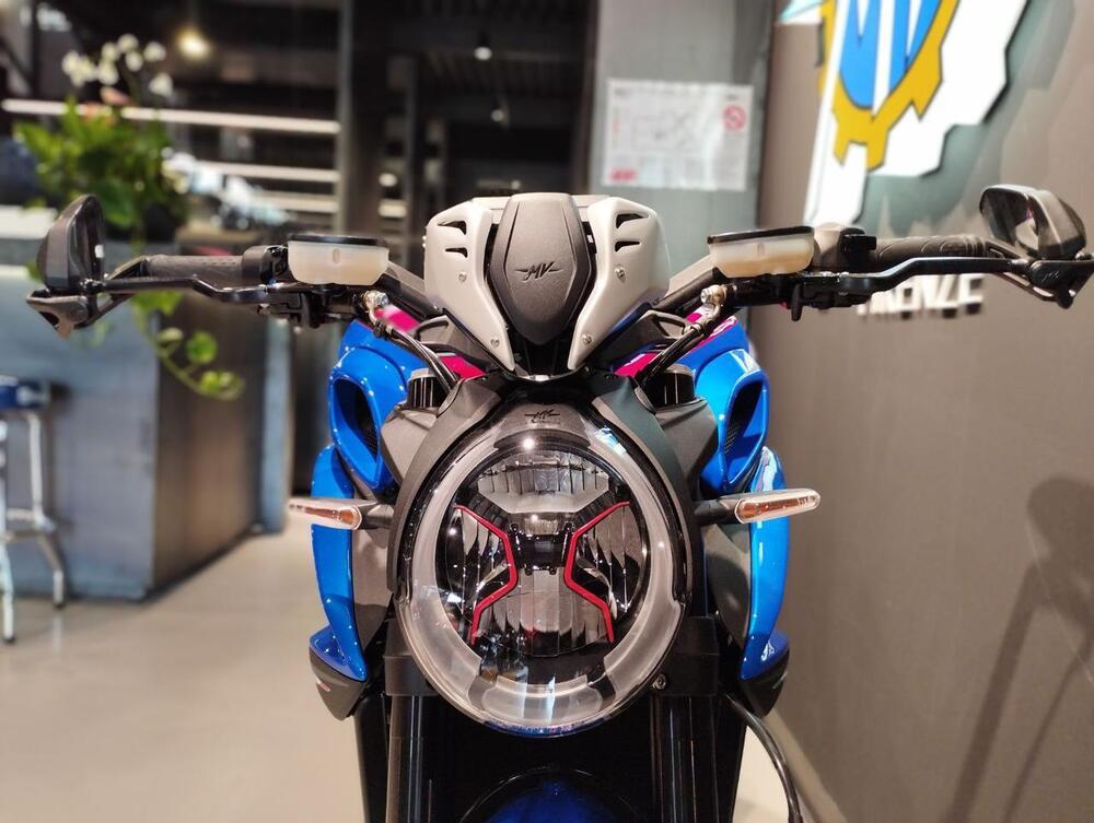 MV Agusta Dragster 800 RR SCS America (2023 - 25) (2)