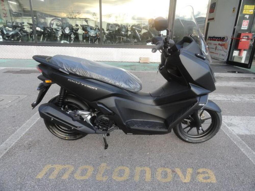 Kymco Skytown 125i (2024 - 26)