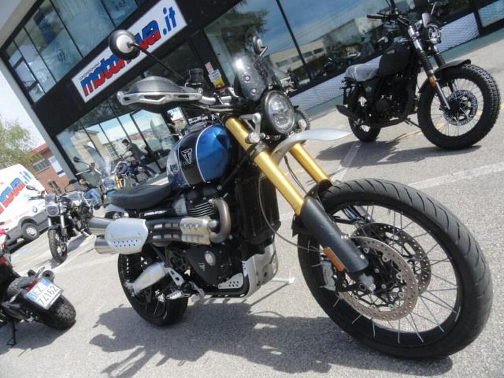 Triumph Scrambler 1200 XE (2019 - 20) (2)