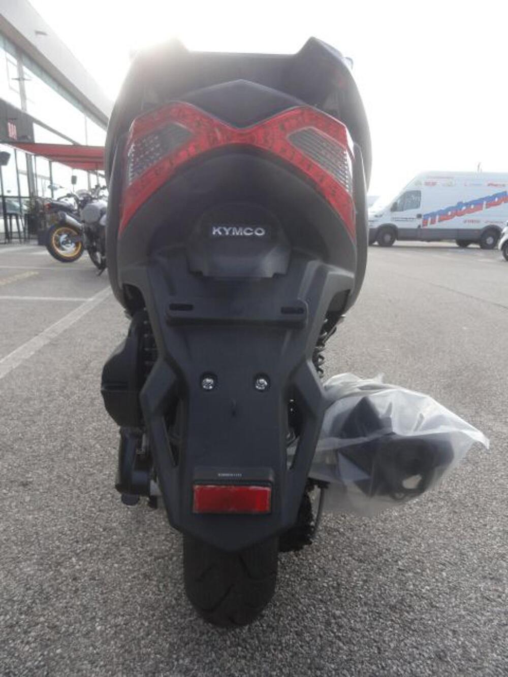 Kymco X-Town 300i (2021 - 24) (8)