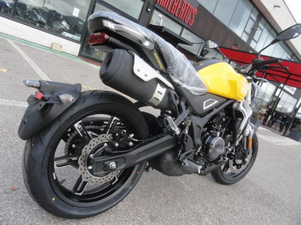 Voge Trofeo 350AC (2022 - 25) (9)