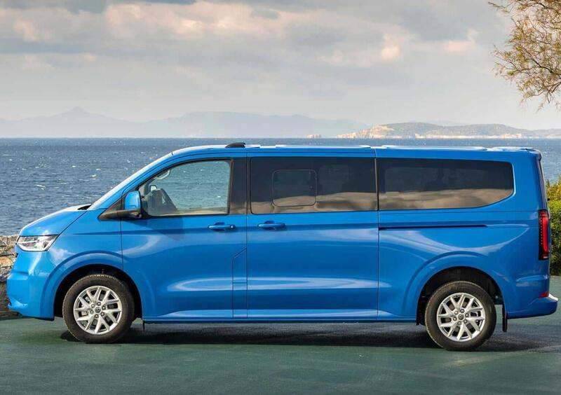 Volkswagen Veicoli Commerciali Caravelle (2025-->>) (7)