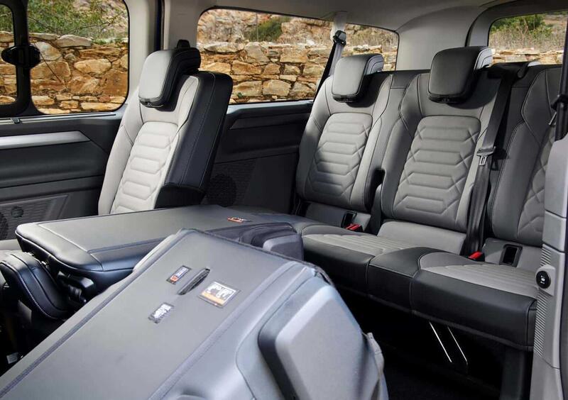 Volkswagen Veicoli Commerciali Caravelle (2025-->>) (13)