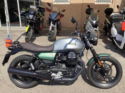 Moto Guzzi V7 Stone Centenario (2021 - 22) usata
