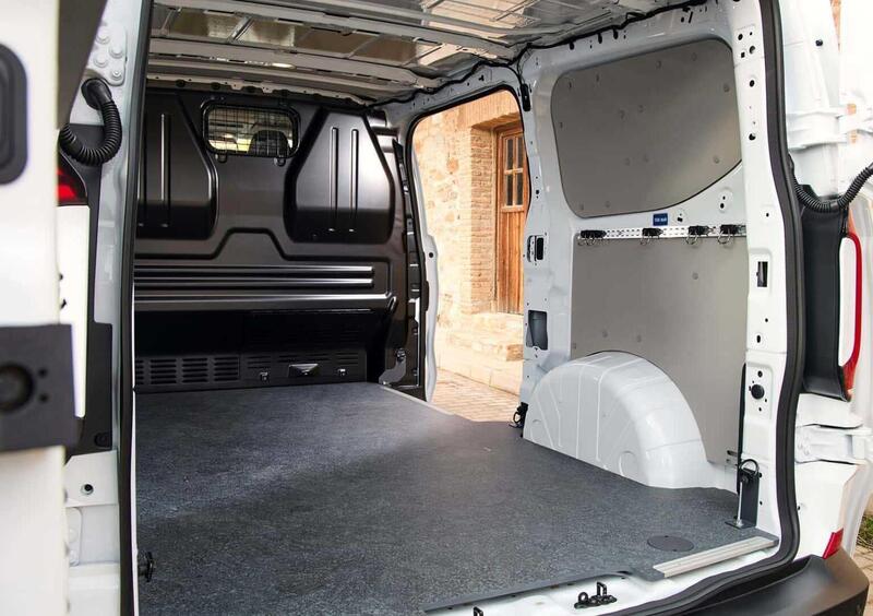 Volkswagen Veicoli Commerciali Transporter Furgone (13)