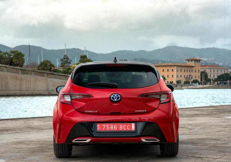 Toyota Corolla (5)
