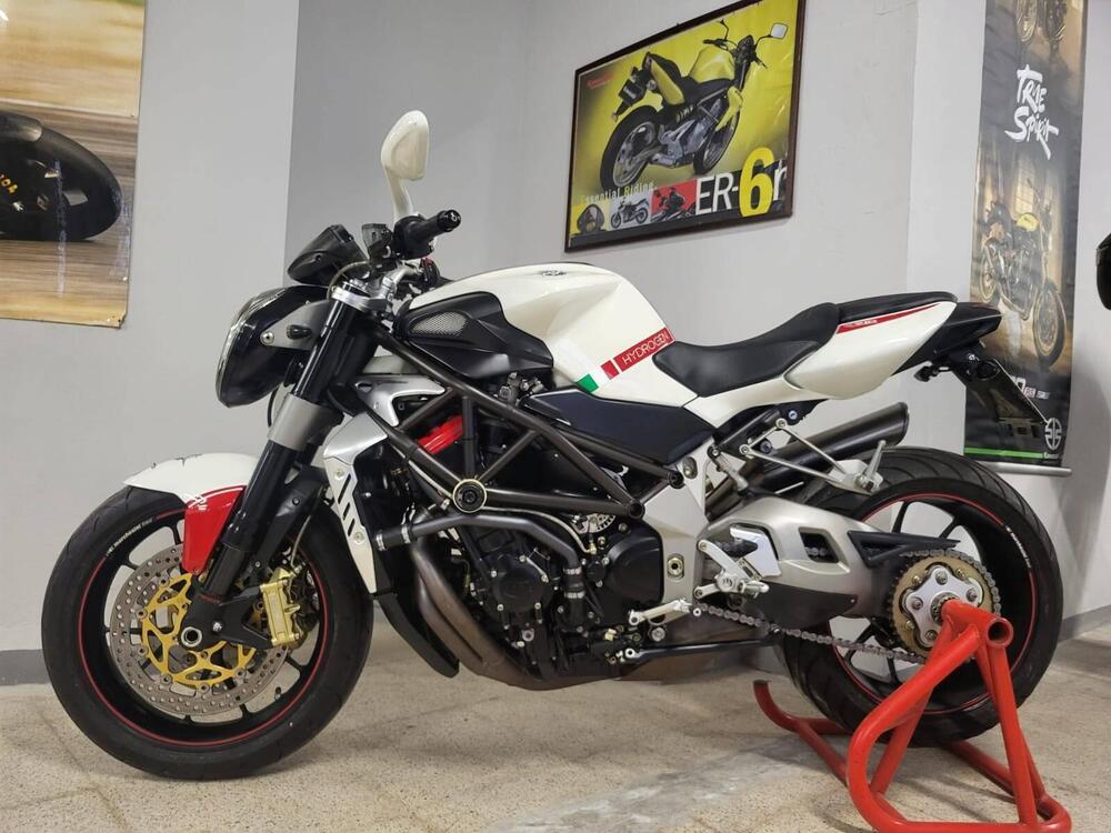 MV Agusta Brutale 910 R (2006 - 11) (3)