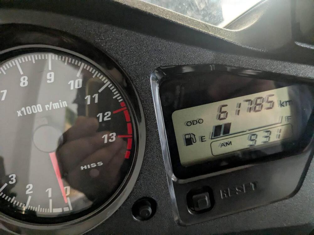 Honda VFR 800 (2002 - 05) (4)